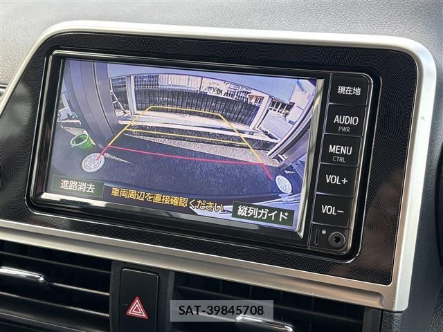 Toyota SIENTA 2022-03 7457733-7