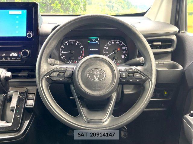 Toyota SIENTA 2024-02 7457731-10