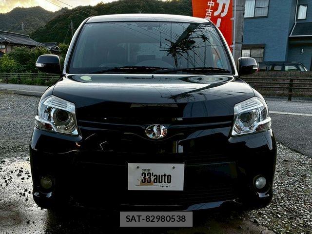 Toyota SIENTA 2013-12 7457773-1