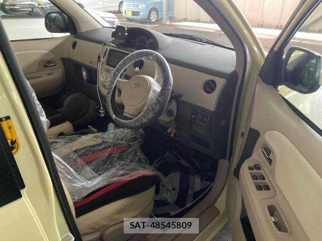 Toyota SIENTA 2006-03 7457776-10