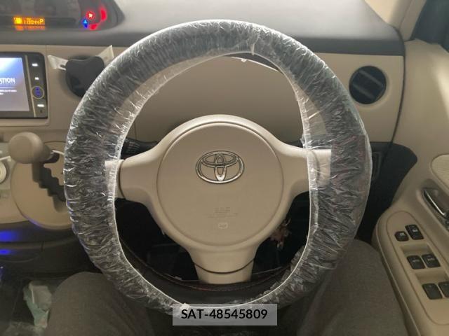 Toyota SIENTA 2006-03 7457776-14