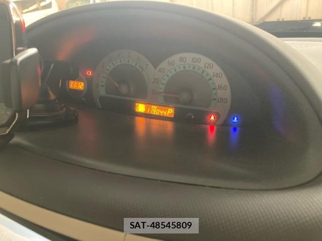 Toyota SIENTA 2006-03 7457776-15
