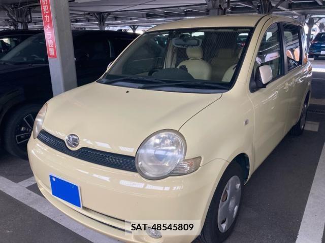 Toyota SIENTA 2006-03 7457776-2