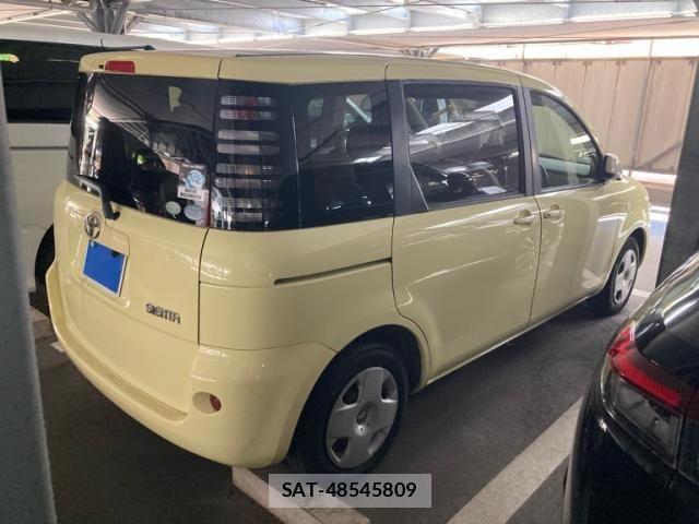 Toyota SIENTA 2006-03 7457776-4