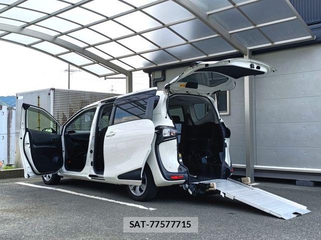 Toyota SIENTA 2021-05 7457732-0
