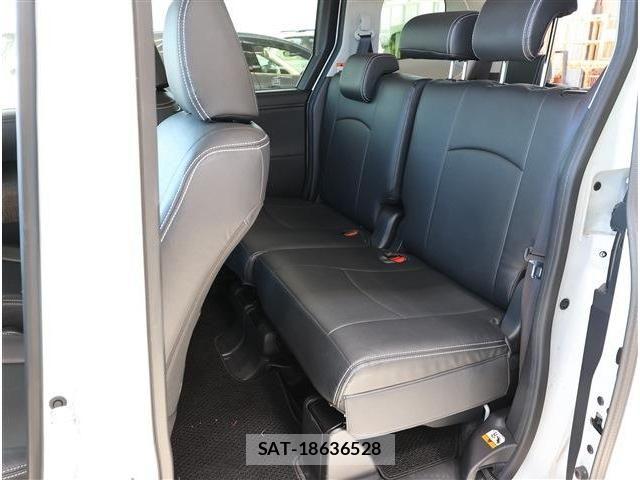 Toyota SIENTA 2025-03 7457729-15