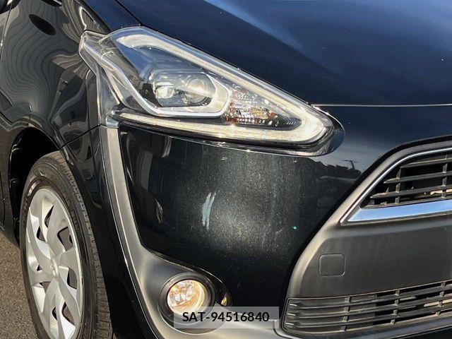 Toyota SIENTA 2018-02 7457747-12