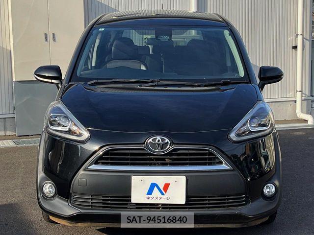 Toyota SIENTA 2018-02 7457747-14