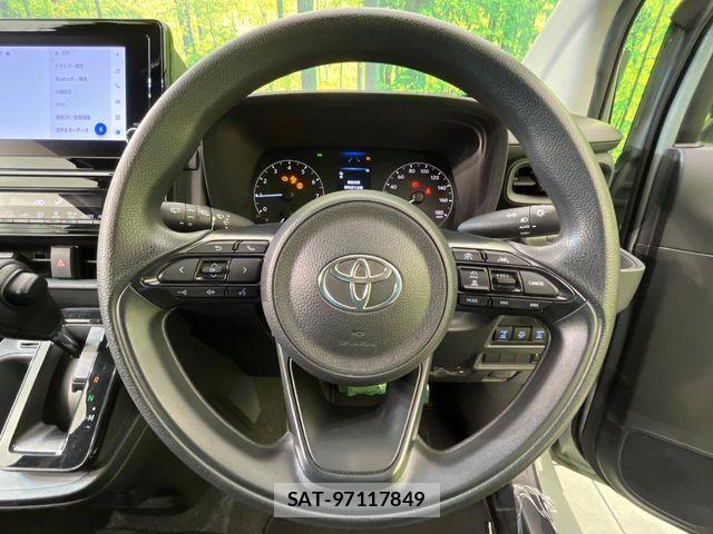 Toyota SIENTA 2023-01 7457734-11