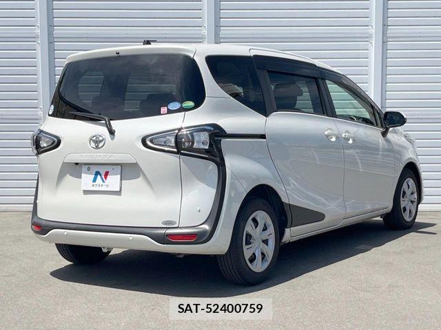 Toyota SIENTA 2019-02 7457742-17