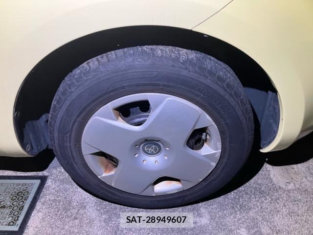 Toyota SIENTA 2003-11 7457783-5