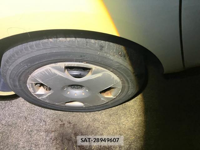 Toyota SIENTA 2003-11 7457783-8