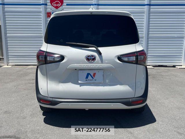 Toyota SIENTA 2019-11 7457743-15