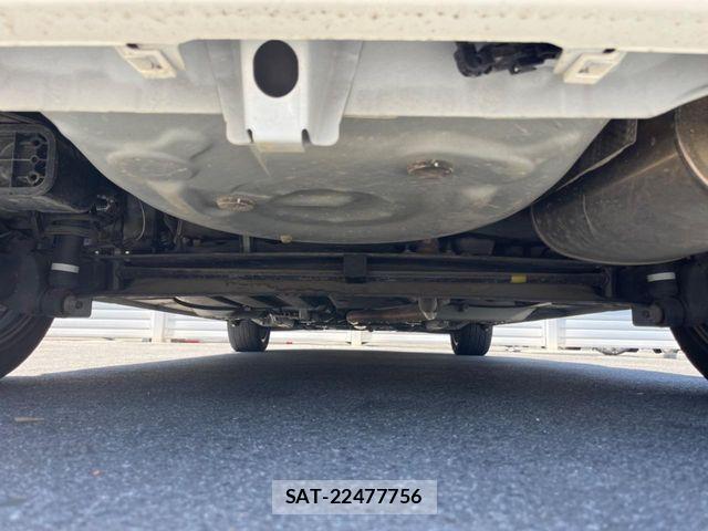 Toyota SIENTA 2019-11 7457743-19