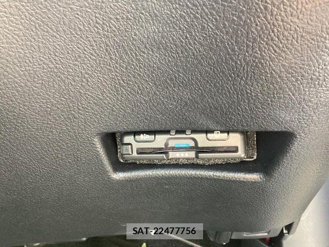 Toyota SIENTA 2019-11 7457743-5