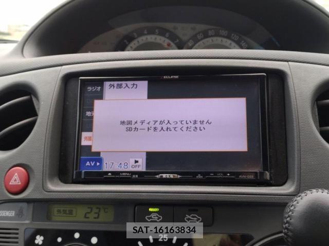 Toyota SIENTA 2014-05 7457768-16