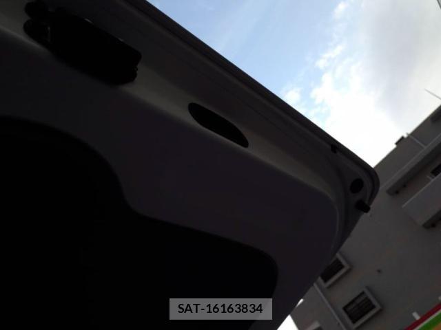 Toyota SIENTA 2014-05 7457768-27