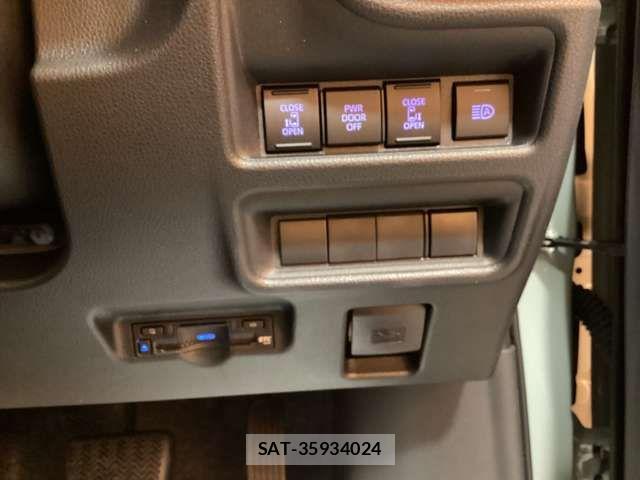Toyota SIENTA 2025-02 7457722-9