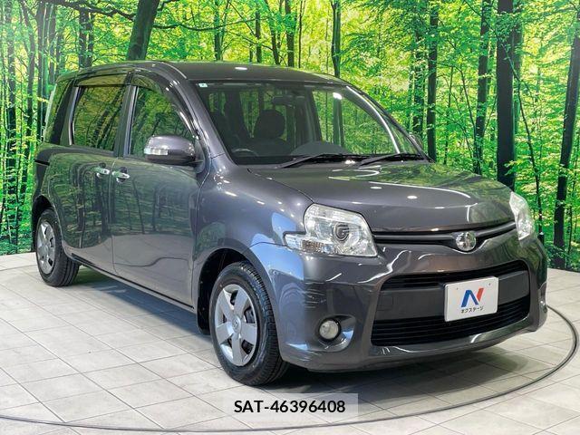 Toyota SIENTA 2012-02 7457770-15
