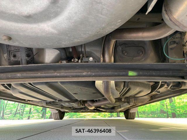 Toyota SIENTA 2012-02 7457770-18