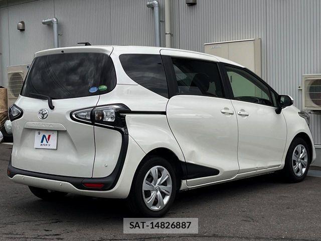 Toyota SIENTA 2020-01 7457735-16