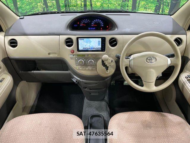 Toyota SIENTA 2011-09 7457771-3