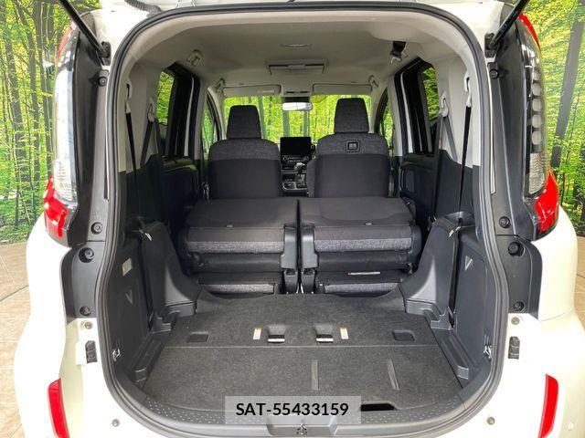 Toyota SIENTA 2022-09 7457726-10