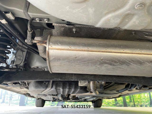 Toyota SIENTA 2022-09 7457726-19