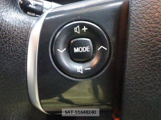 Toyota SIENTA 2019-07 7457753-18