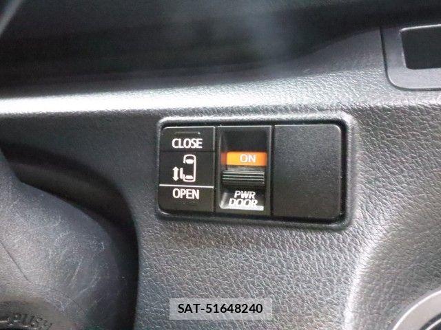 Toyota SIENTA 2019-07 7457753-19