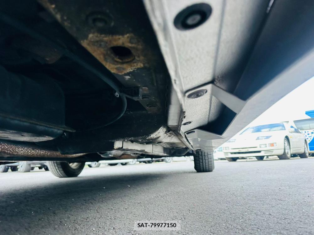 Toyota SIENTA 2011-10 7367375-35