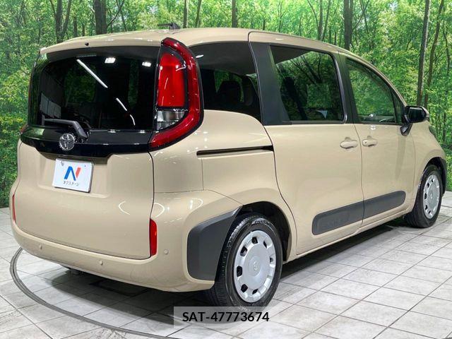 Toyota SIENTA 2024-06 7502800-17