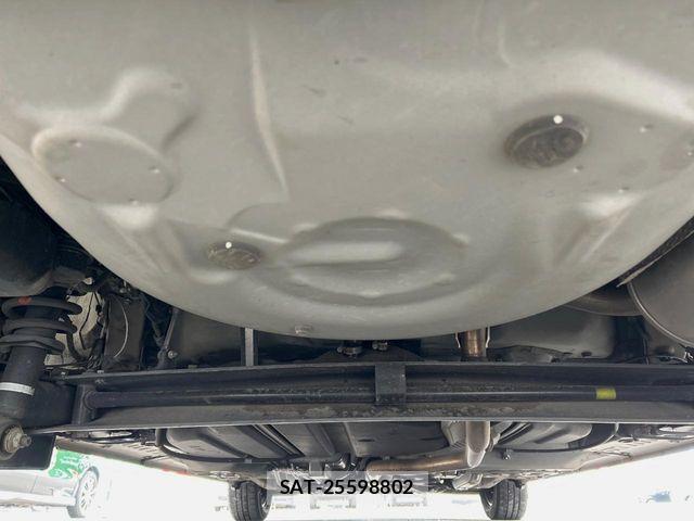 Toyota SIENTA 2021-05 7510030-18