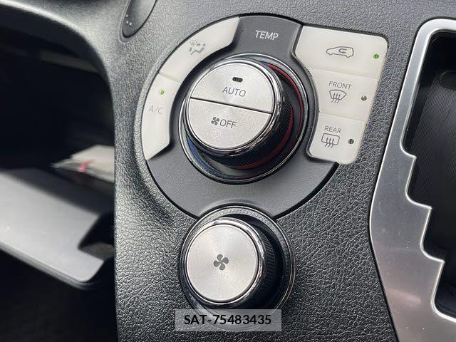 Toyota SIENTA 2016-10 7502809-14