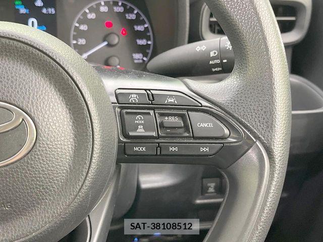 Toyota SIENTA 2023-01 7502801-5