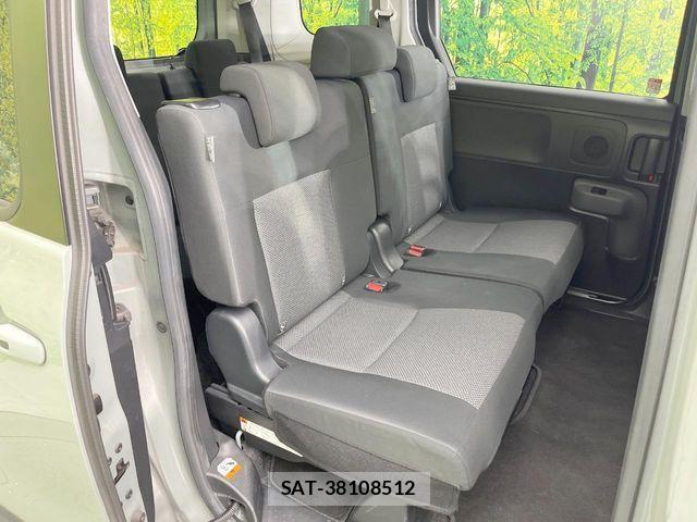 Toyota SIENTA 2023-01 7502801-8