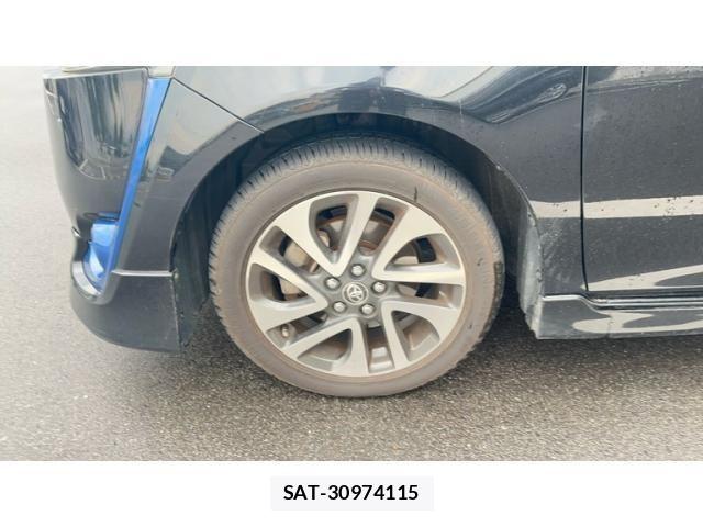 Toyota SIENTA 2015-07 7502819-9