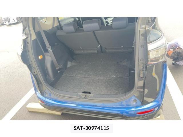 Toyota SIENTA 2015-07 7502819-14