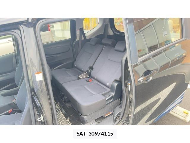 Toyota SIENTA 2015-07 7502819-15