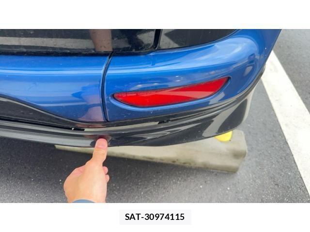 Toyota SIENTA 2015-07 7502819-26
