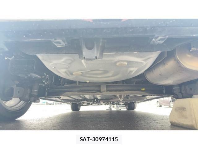 Toyota SIENTA 2015-07 7502819-7