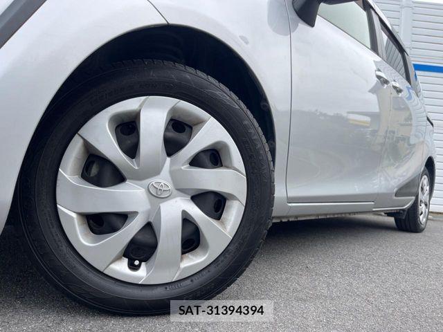 Toyota SIENTA 2017-07 7502815-11