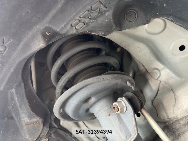 Toyota SIENTA 2017-07 7502815-18