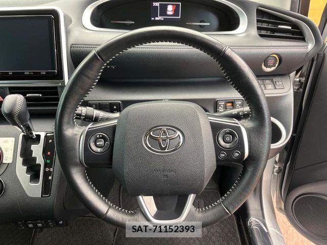 Toyota SIENTA 2020-02 7510029-11