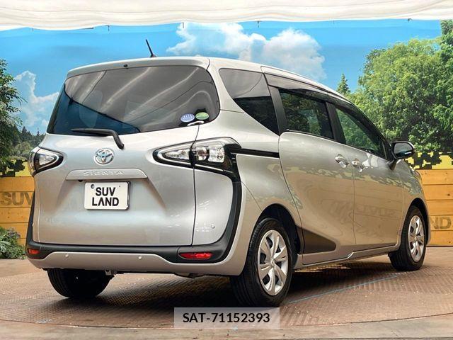 Toyota SIENTA 2020-02 7510029-17