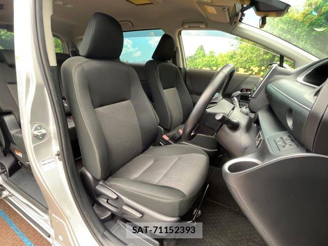 Toyota SIENTA 2020-02 7510029-7