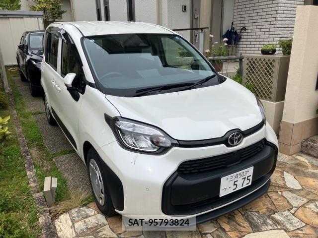 Toyota SIENTA 2023-01 7510021-1