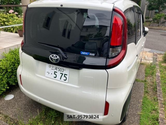 Toyota SIENTA 2023-01 7510021-4