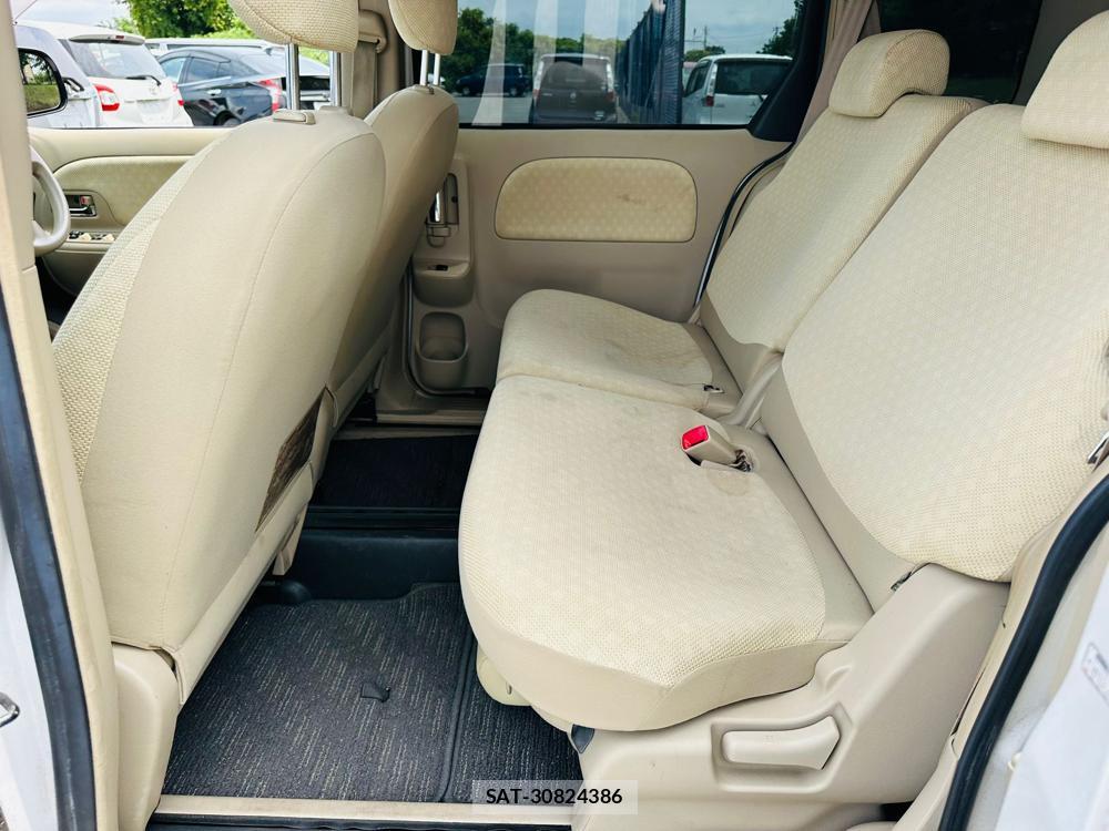 Toyota SIENTA 2009 7332874-9