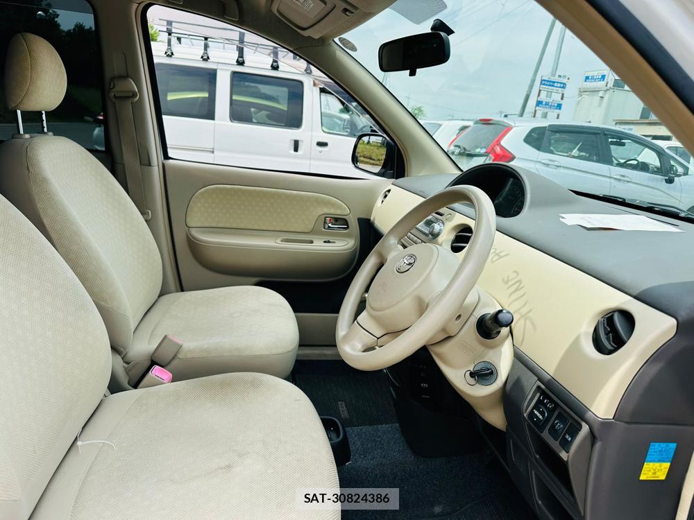 Toyota SIENTA 2009 7332874-11